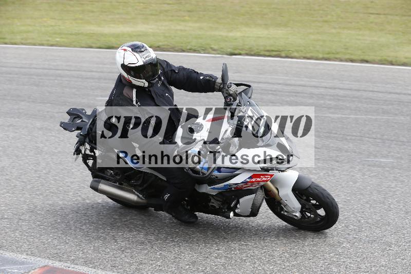 /Archiv-2025/22 06.06.2025 DISCOVER the BIKE ADR/Bike 1 gruen/74